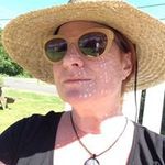 Profile Picture of Lori Larsen (@lkhoff) on Instagram