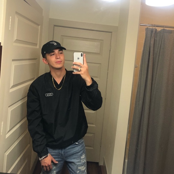 Profile Picture of Patrick Perez (@jayrico6) on Poshmark