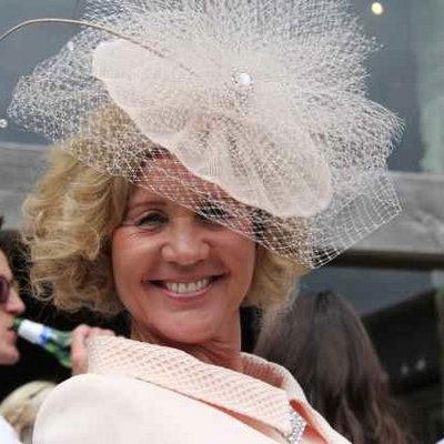 Profile Picture of Diane Beck (@dizeybeck) on Twitter