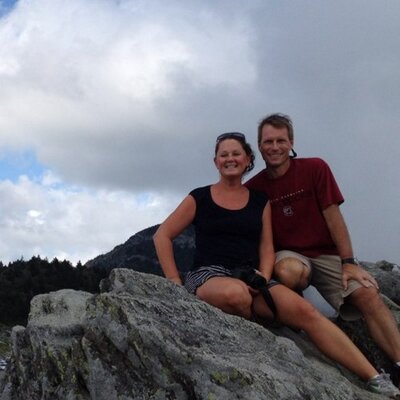 Profile Picture of Anne Hinds (@AnneandDavidH) on Twitter