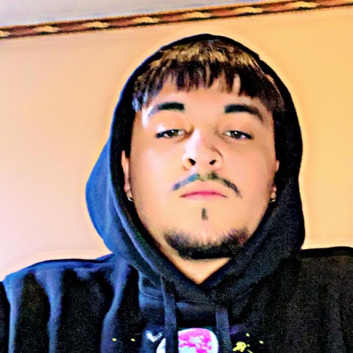 Profile Picture of Dylan pyles (@dylann.pyless) on Tiktok