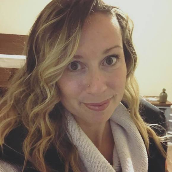 Profile Picture of Stacy Dougherty (@stacydough) on Poshmark