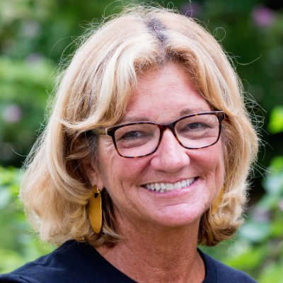 Profile Photo of Nancy McDaniel (@nancycanary) on Twitter