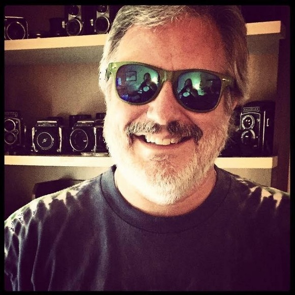 Profile Picture of Bobby Singleton (@bobbysingleton) on Poshmark