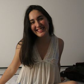 Profile Picture of victoria isabel (@vickyrozas) on Pinterest