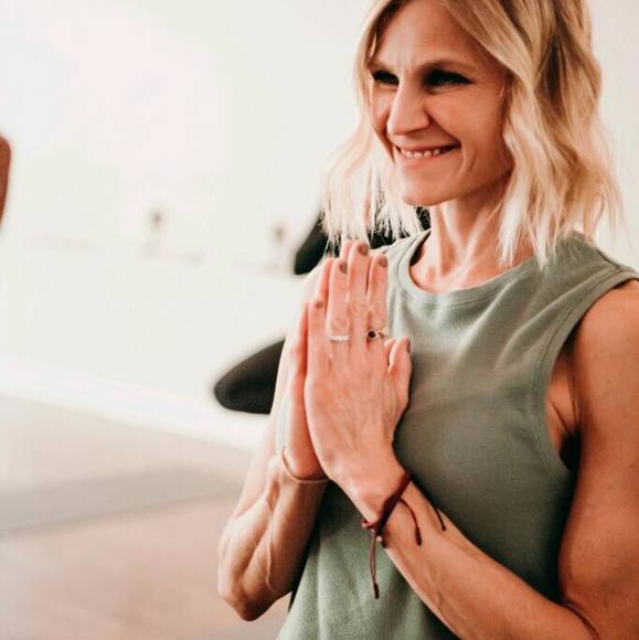 Profile Picture of Chantel Gerfen (@ccgerfen) on Poshmark