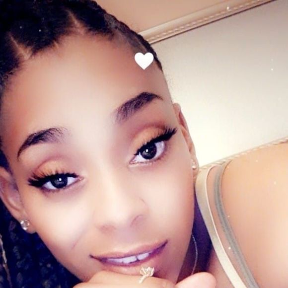 Mylicia West - Poshmark Profile Picture of Mylicia West (@myliciawest) on Poshmark