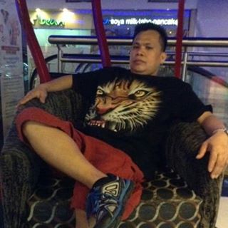 Profile Picture of Danny Madrona (@danny.madrona.5) on Facebook