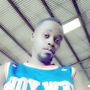 Profile Picture of WeezyGh Daniel Nii Darku Dodoo (@WeezyghD) on Twitter