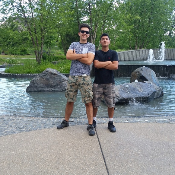 Profile Picture of Kristofor Camaj (@kcamaj3) on Poshmark