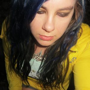 Profile Picture of Emily Demos (@lystani) on Myspace