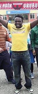 Profile Picture of Simon Zenkeon Wikipedia