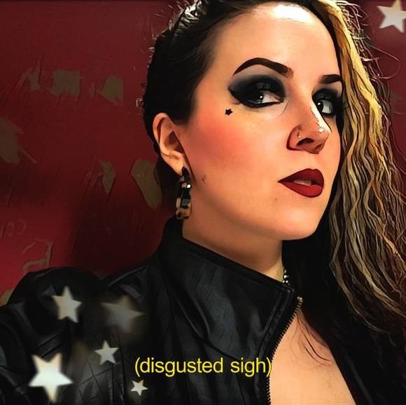 Profile Picture of Savanna Gibboney (@savannamatland) on Poshmark