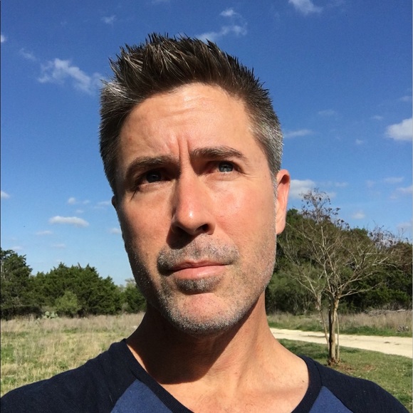 Profile Picture of Clayton Ratliff (@ratgear1) on Poshmark
