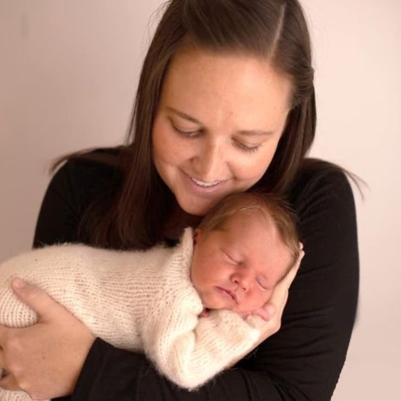 Profile Picture of Hannah Stryffeler (@hannahstryff) on Poshmark