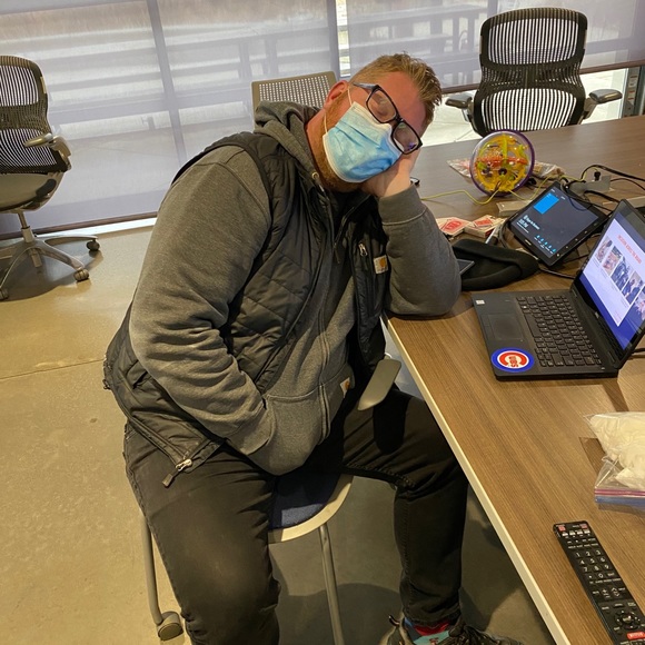 Profile Picture of Zach Howell (@zachowell85) on Poshmark