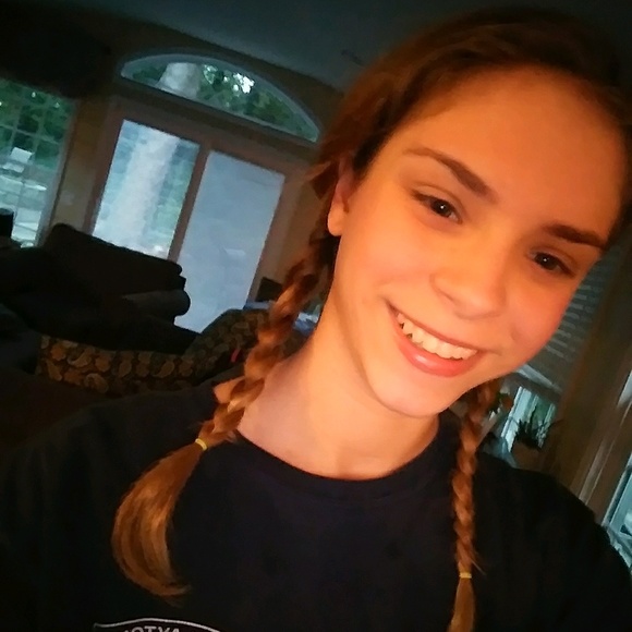 Profile Picture of Paige Perkins (@23_pp_foodlover) on Poshmark