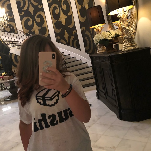 Profile Picture of Sheridan kay Dunlap (@lilly13908) on Poshmark