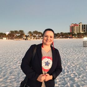 Profile Picture of Daniele Melgarejo Kovaleski (@danielemelgarej) on Pinterest