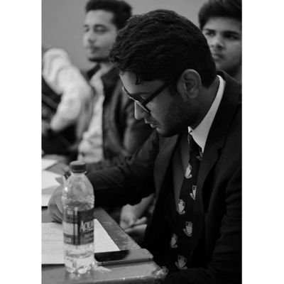 Profile Picture of Mohammad Hamza Jaleel (@mohamzajaleel) on Twitter