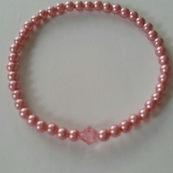 Profile Picture of Bobbette P (@bobbettem) on Poshmark