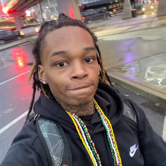 Profile Picture of Shaun Luckie (@prynce60s) on Poshmark