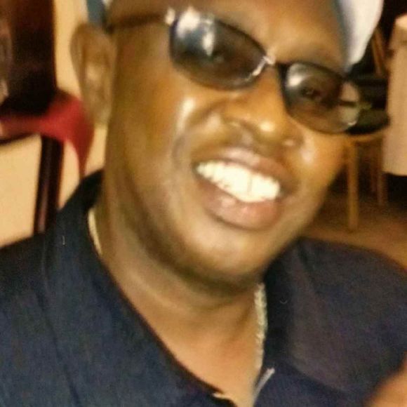 Profile Picture of Clarence Polite (@clarencepolite) on Poshmark