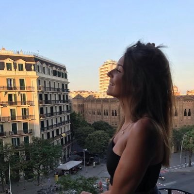 Profile Picture of Camille (@BardouxCamille) on Twitter