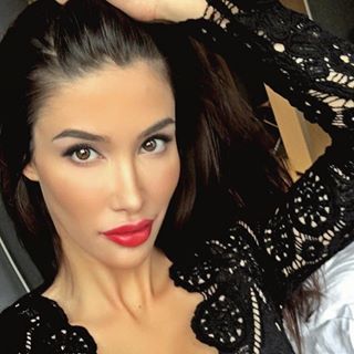 Profile Picture of Lorenza Wong (@lorenza.wong.5) on Facebook