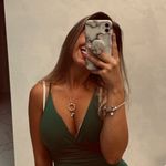 Profile Picture of 𝑴𝒂𝒓𝒊𝒂𝒏𝒈𝒆𝒍𝒂 𝑴𝒐𝒔𝒄𝒂𝒓𝒆𝒍𝒍𝒂 (@mariangela_moscarella) on Instagram