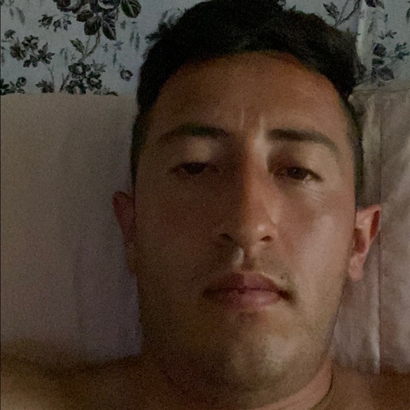 Profile Picture of Juan Chavez (@juanchavez2626) on Poshmark