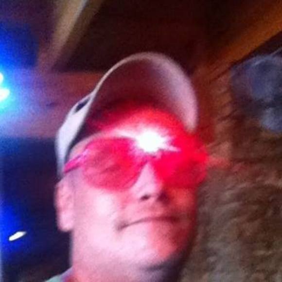 Profile Picture of Clifford Fleming (@flipflop1970) on Poshmark