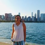 Profile Picture of Lucy Almanza-Reyes (@lucy_loves_vintageglass) on Instagram