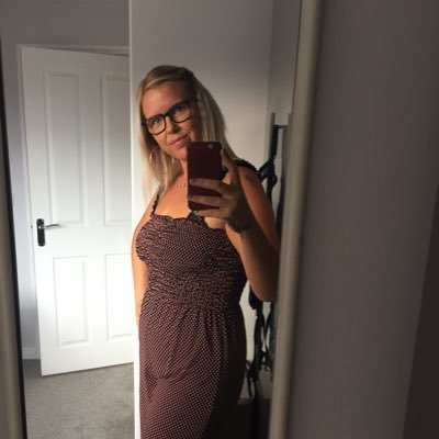 Profile Picture of Stacy Davies (@StaycDavies) on Twitter