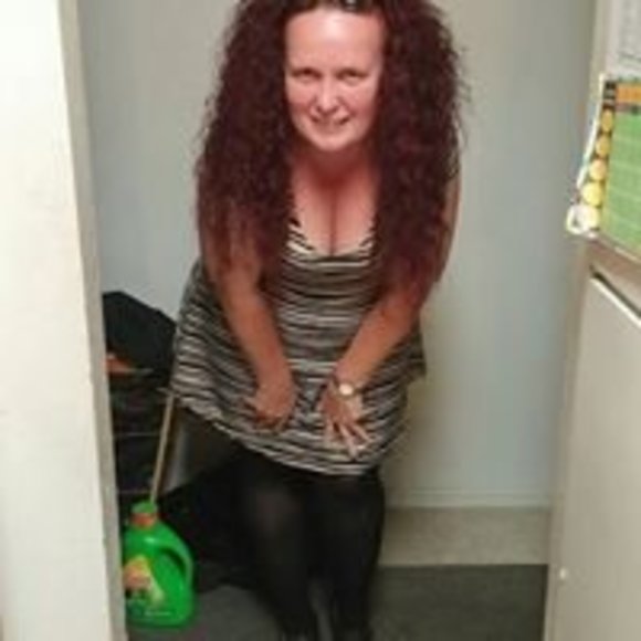 Profile Picture of Bobbie Dicarlo (@outfit05) on Poshmark