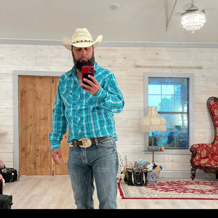 Profile Picture of Jason (@coconut6180) on Tiktok
