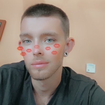 Profile Picture of Joshua Mullett (@joshuamullett9) on Twitter