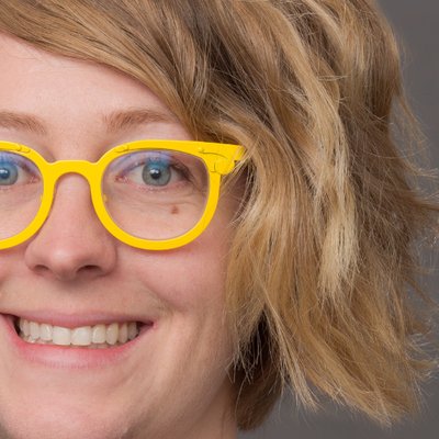 Profile Picture of Whitney Trettien (@whitneytrettien) on Twitter