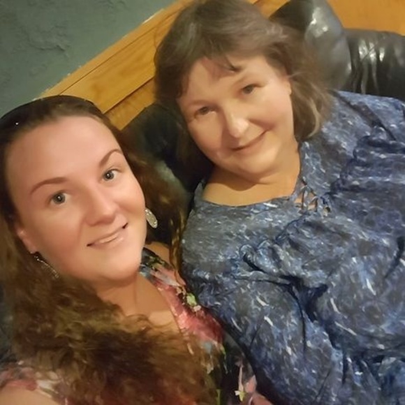 Profile Picture of Amy nicole Gaidurgis (@agaidurgis) on Poshmark