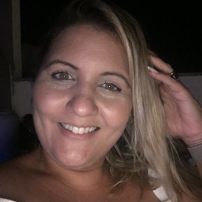 Profile Picture of Sylvia Machado (@sylviamachado15) on Twitter