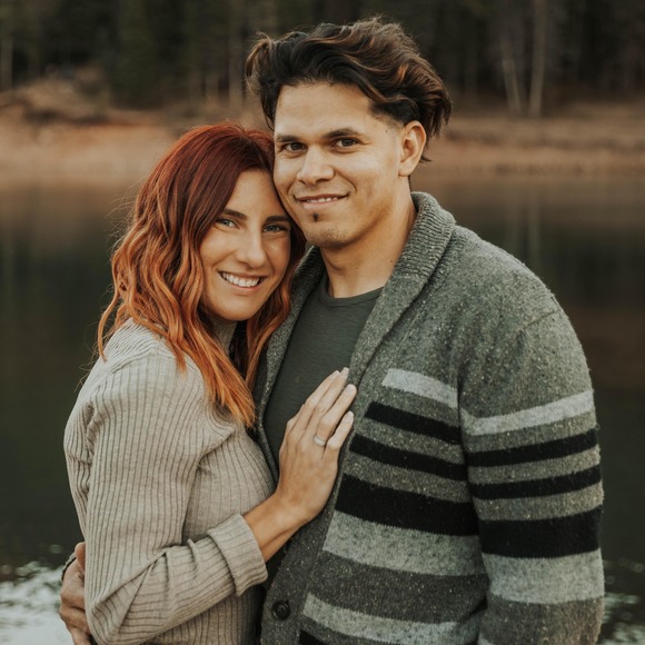 Profile Picture of Mckenzie Alex alvidrez (@alexalvi) on Poshmark