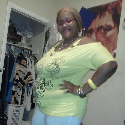 Profile Picture of Cassandra Cannon (@mscassandra13) on Twitter