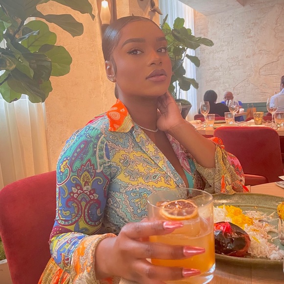 Profile Picture of Aaliyah Merricks (@aaliyahmerrrick) on Poshmark