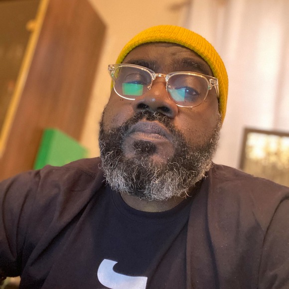 Irventz Garcon - Poshmark Profile Picture of Irventz Garcon (@irventz) on Poshmark