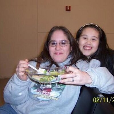 Elisa Chapman - Twitter Profile Picture of Elisa Chapman (@laylarlopez2bev) on Twitter