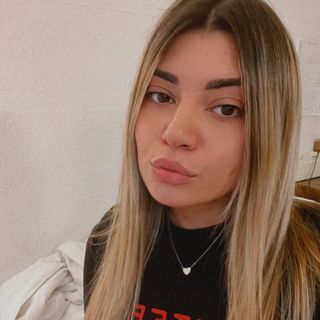 Profile Picture of Lara. (@laura_vtal) on Instagram