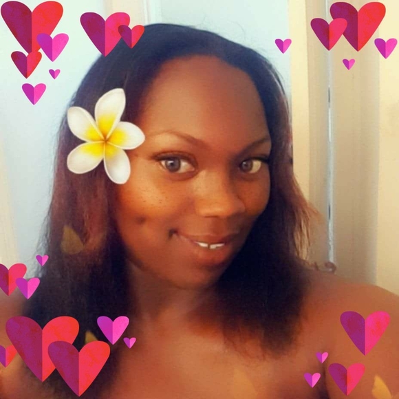 Profile Picture of Jakeia Alexander (@sylkchocolate69) on Poshmark