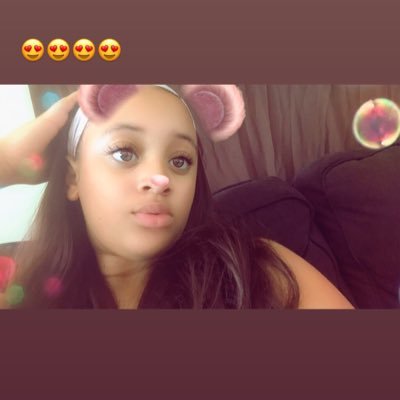 Profile Picture of Yeahh.riah (@MariahCarson14) on Twitter