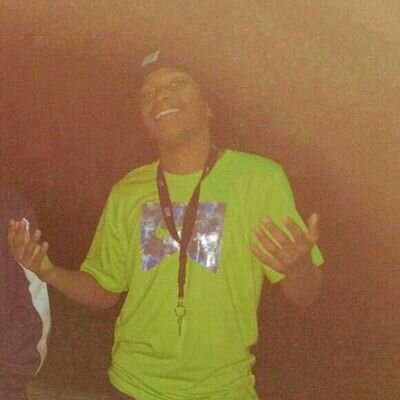 Profile Picture of Devin Bray (@trillz00) on Twitter