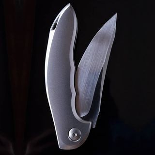 Profile Picture of Anton Tkachenko (@tkachenkoknifeart) on Instagram